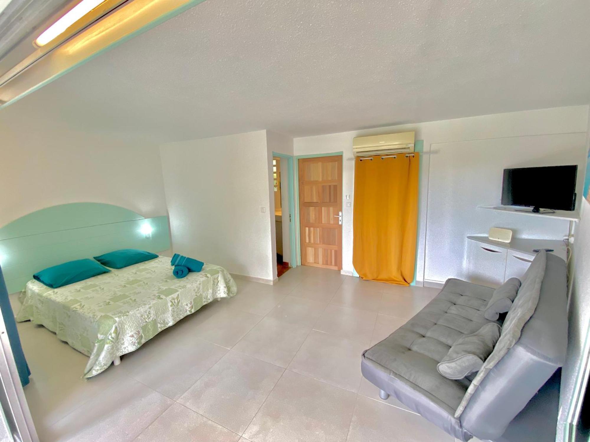 Studio Petite Plage - Pieds Dans L'Eau Sainte-Anne Zewnętrze zdjęcie