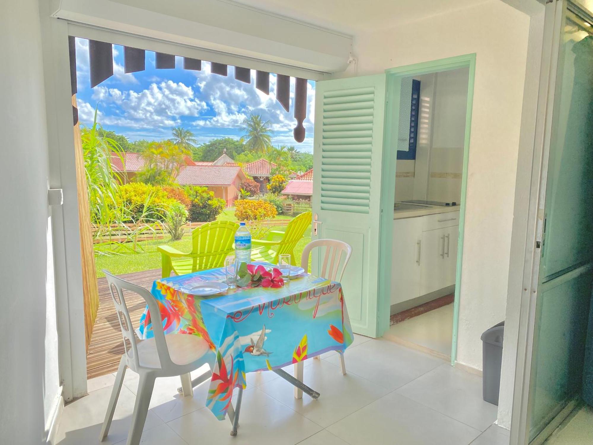 Studio Petite Plage - Pieds Dans L'Eau Sainte-Anne Zewnętrze zdjęcie